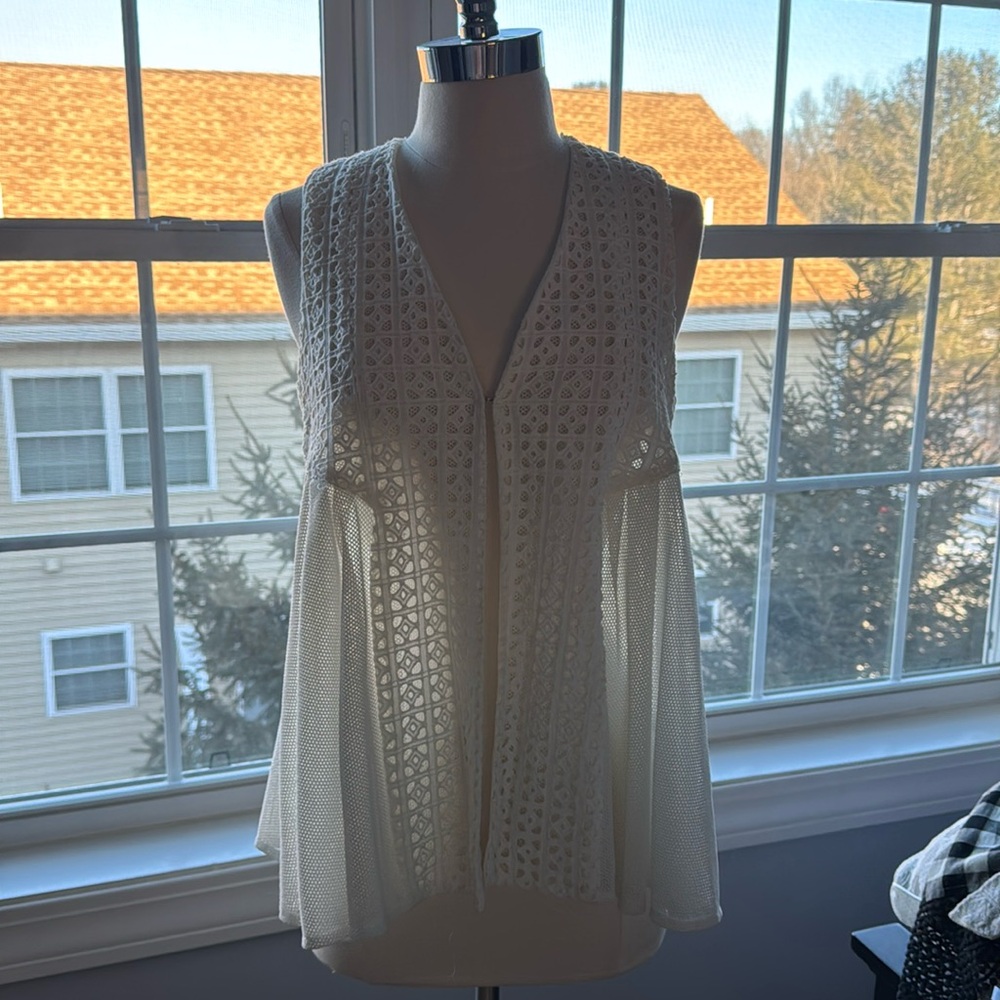 Anthropologie Elevenses Size Medium Top